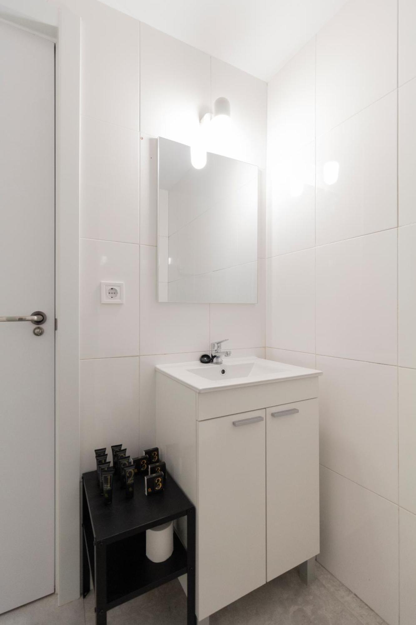 Apartament Ronda De Valencia Madryt