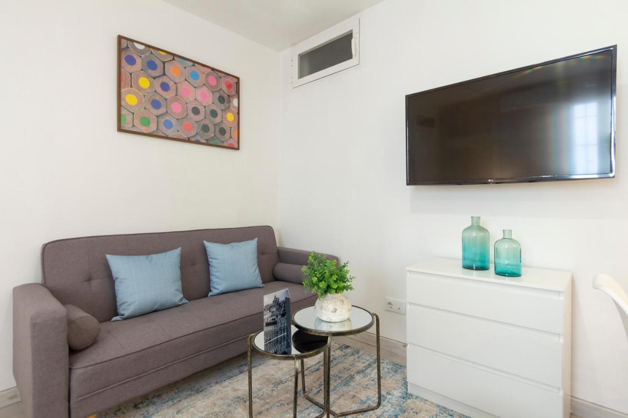 Apartament Ronda De Valencia Madryt